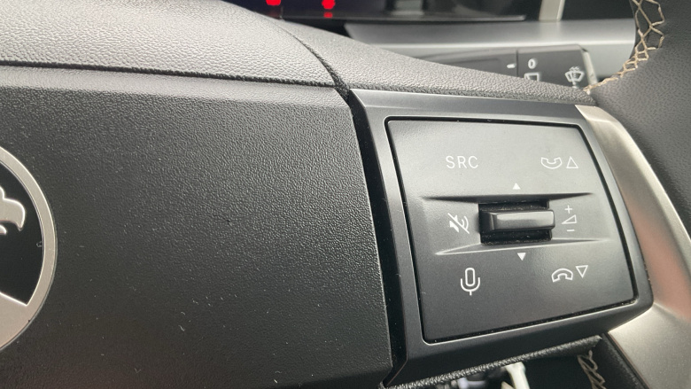 Vauxhall Frontera 83kW Design 44kWh 5dr Auto Electric Estate